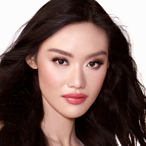 THE SUPERMODEL FAIR
