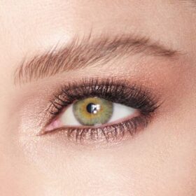 Eyes to Mesmerise – OYSTER PEARL