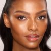 UNREAL SKIN SHEER GLOW TINT FEUCHTIGKEITSSPENDENDER FOUNDATION-STIFT 12 TAN